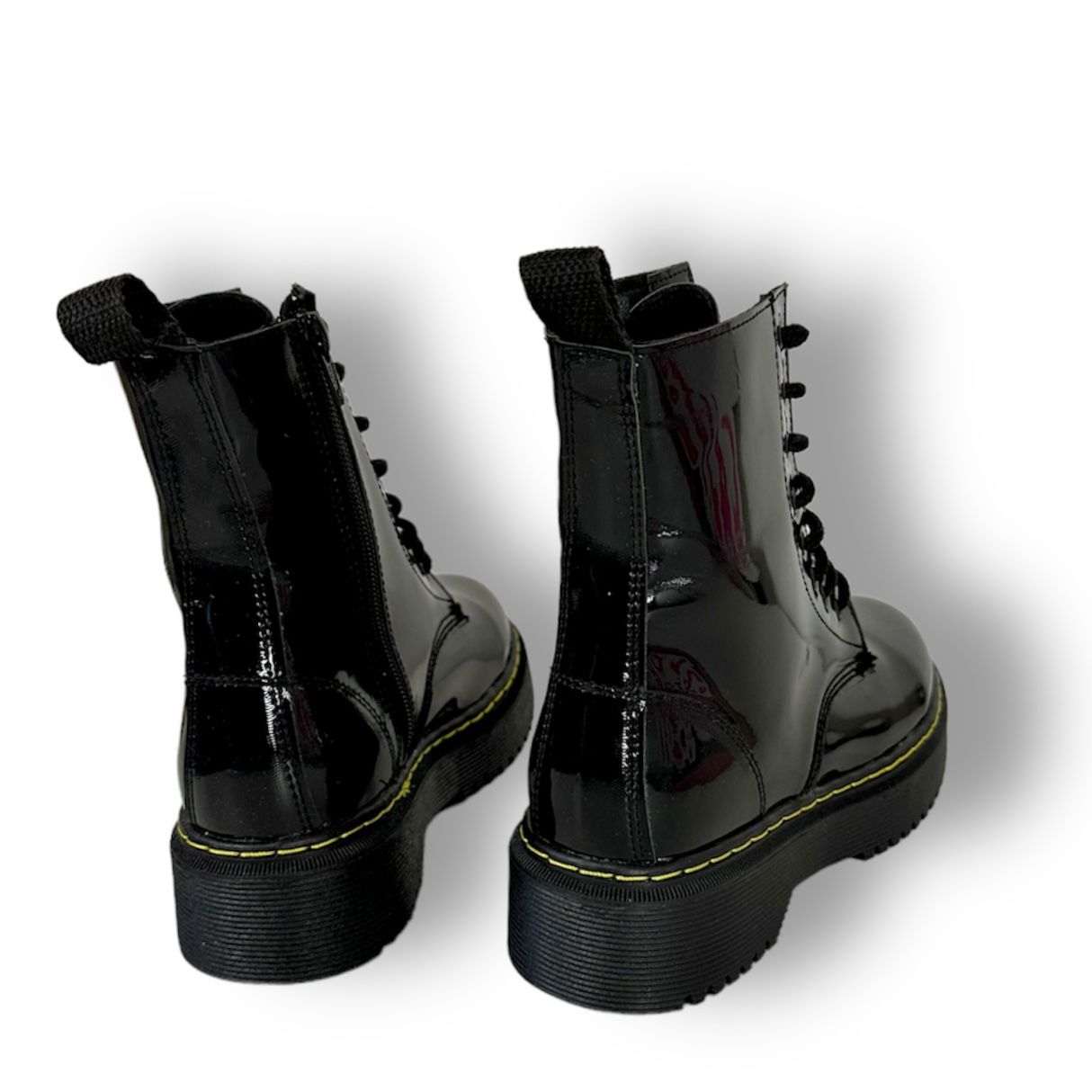 BOTAS NEPTUNO NEGRO CHAROL